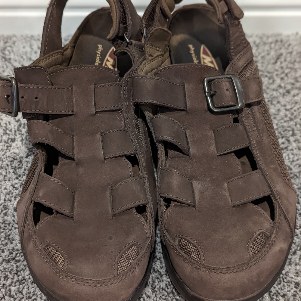 MBT Leather Close Toe Rocker Sandal